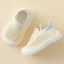 Sapatinho Baby Basics 👣😍 - BRINCAR JUNTO