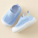 Sapatinho Baby Basics 👣😍 - BRINCAR JUNTO