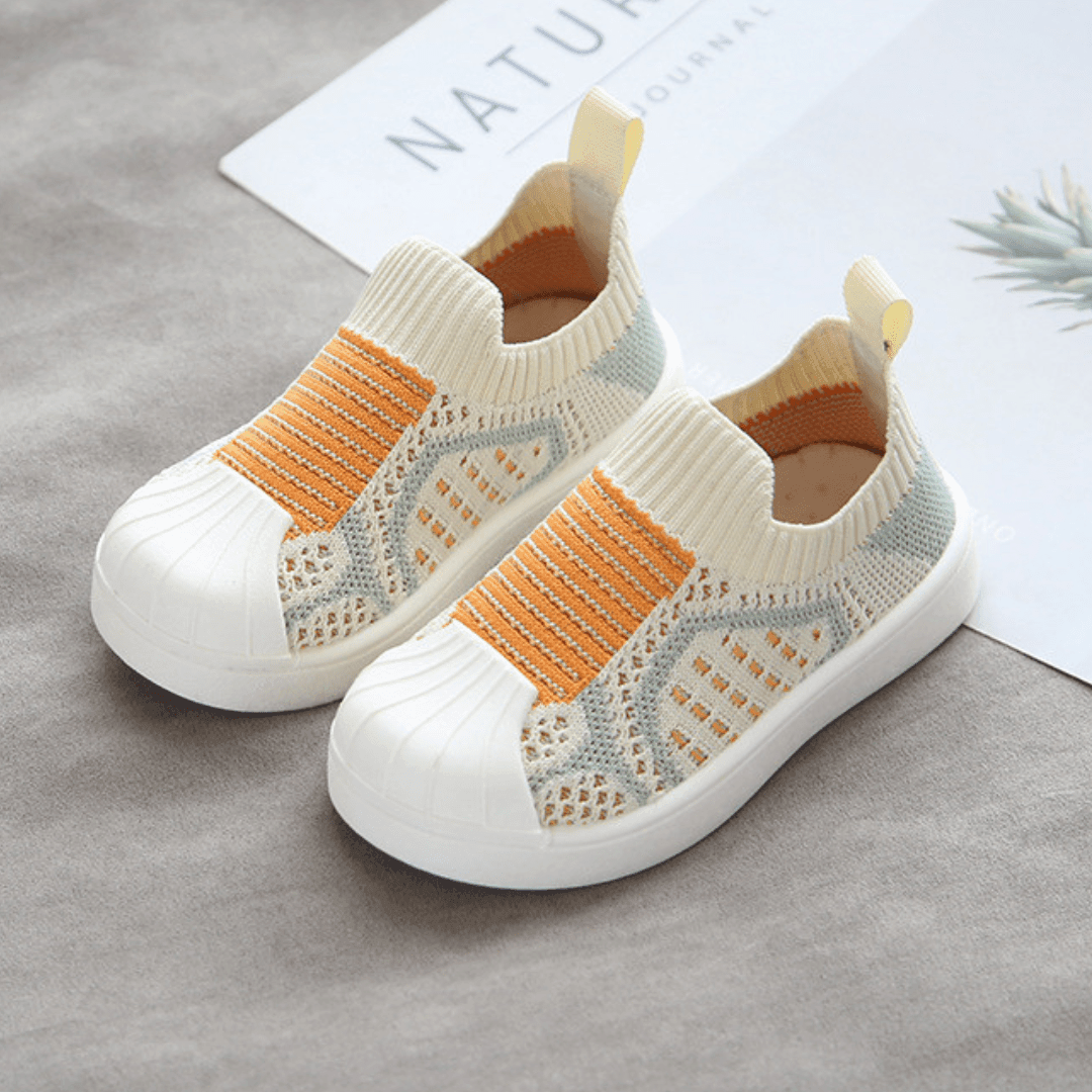 Tênis Superstar Kids - 40% OFF 👣😘 - BRINCAR JUNTO
